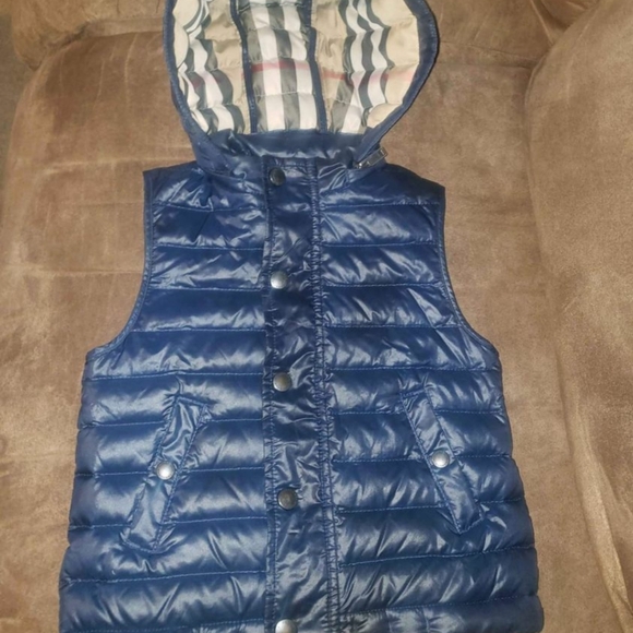 Burberry Vest - Picture 2 of 8